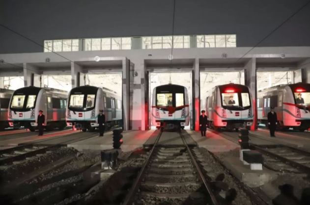成都有軌電車蓉2號線首開段開通試運營！.png