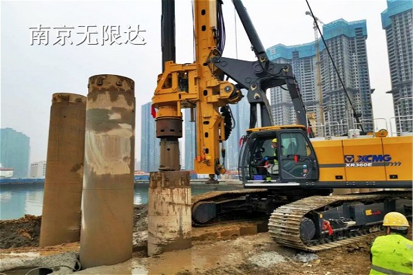 一臺旋挖機(jī)價(jià)格在多少，租機(jī)一定要看這三點(diǎn)！.jpg