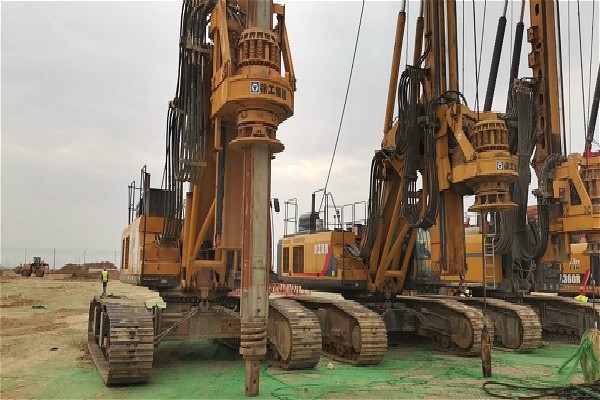 2020年“停工令”或?qū)⑷缙诙?，旋挖鉆機(jī)該去往何處.jpg