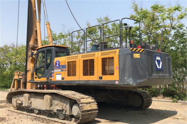 旋挖機(jī)冬歇前，先了解這些準(zhǔn)備工作和檢查事項(xiàng).jpg