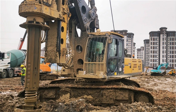 新客戶何以如此信任徐工旋挖鉆機(jī)？.jpg